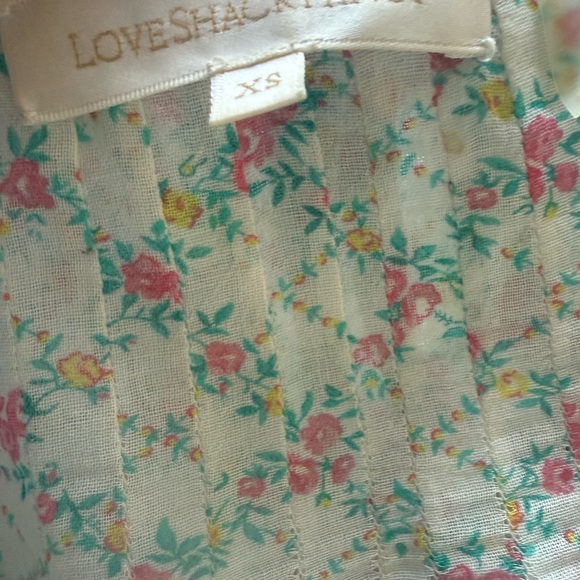 LoveShackFancy Floral Blouse - Pink and Green ruffles romantic 💘 - Picture 4 of 5